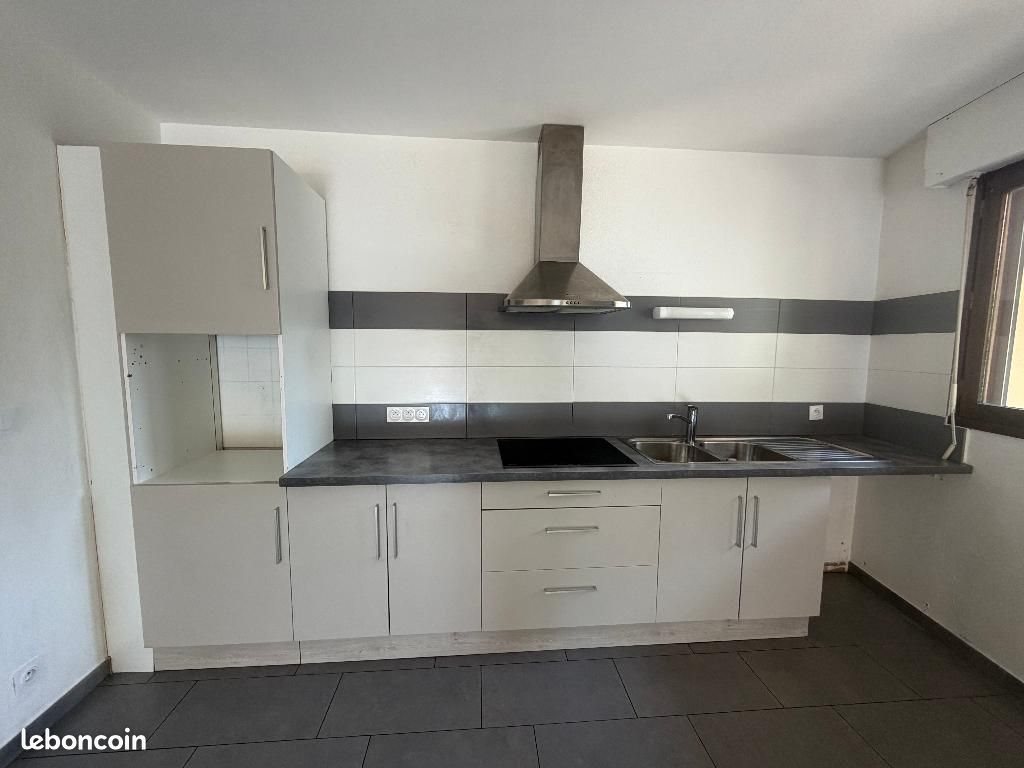 Appartement à louer, 91m², Marignier