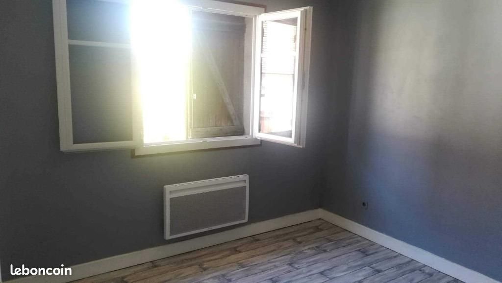 Appartement à louer, 77m², Donzy