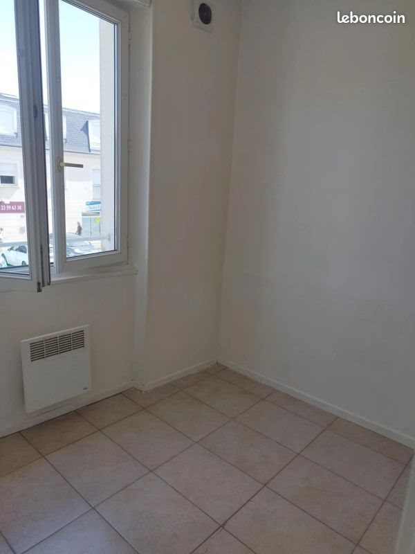 Appartement à louer, 20m², Soissons