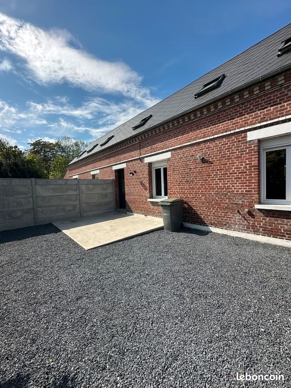Maison à louer, 69m², Doingt