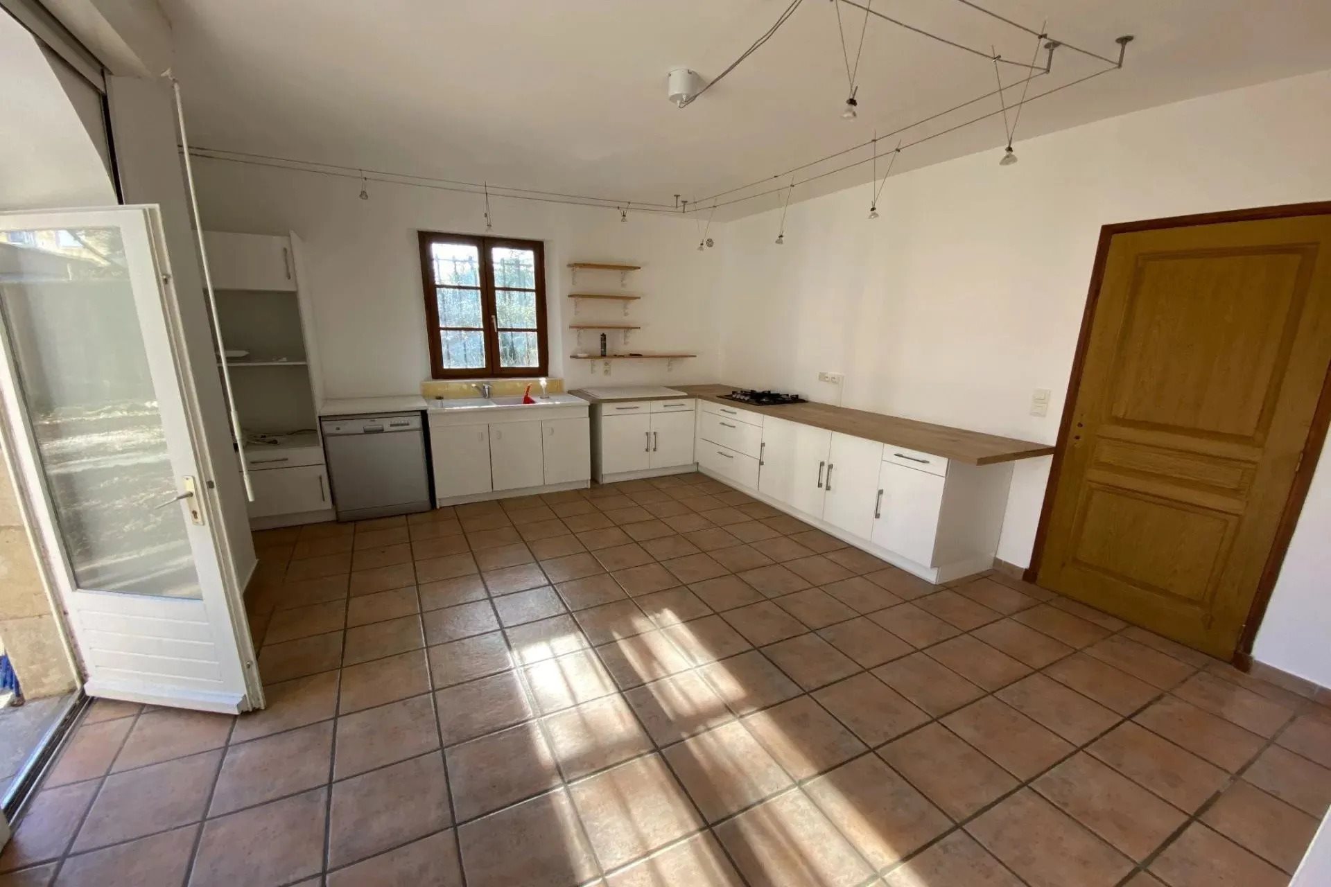 Maison à louer, 121m², Montélimar
