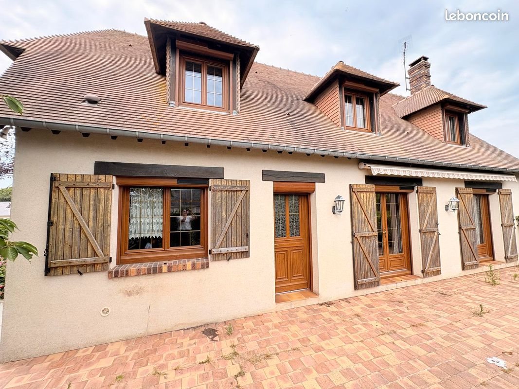 Maison à vendre, 141m², Crosville-la-Vieille