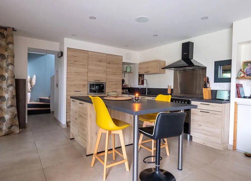Maison à vendre, 300m², Limas