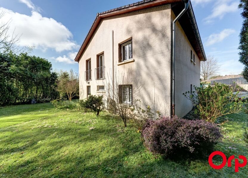 Maison à vendre, 137m², Sathonay-Camp