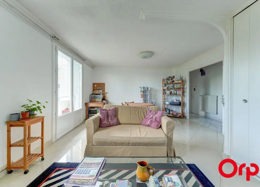 Appartement à vendre, 63m², Bron