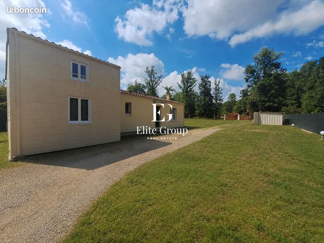 Maison à vendre, 107m², Chazelles