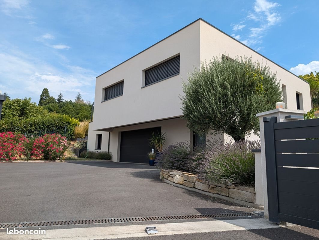Maison à vendre, 140m², Veyre-Monton