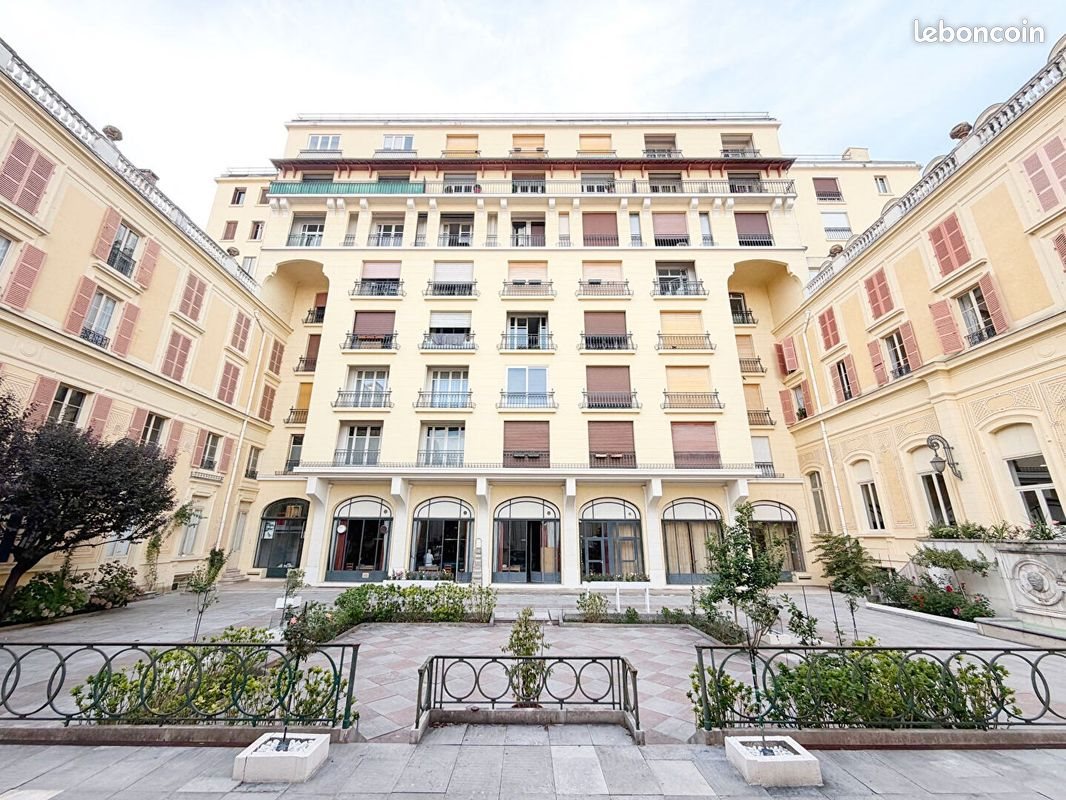 Appartement à vendre, 147m², Vichy