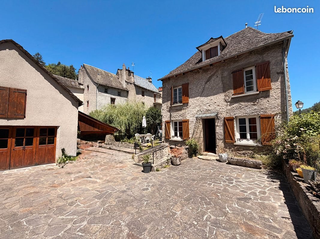 Maison à vendre, 200m², Chaudes-Aigues