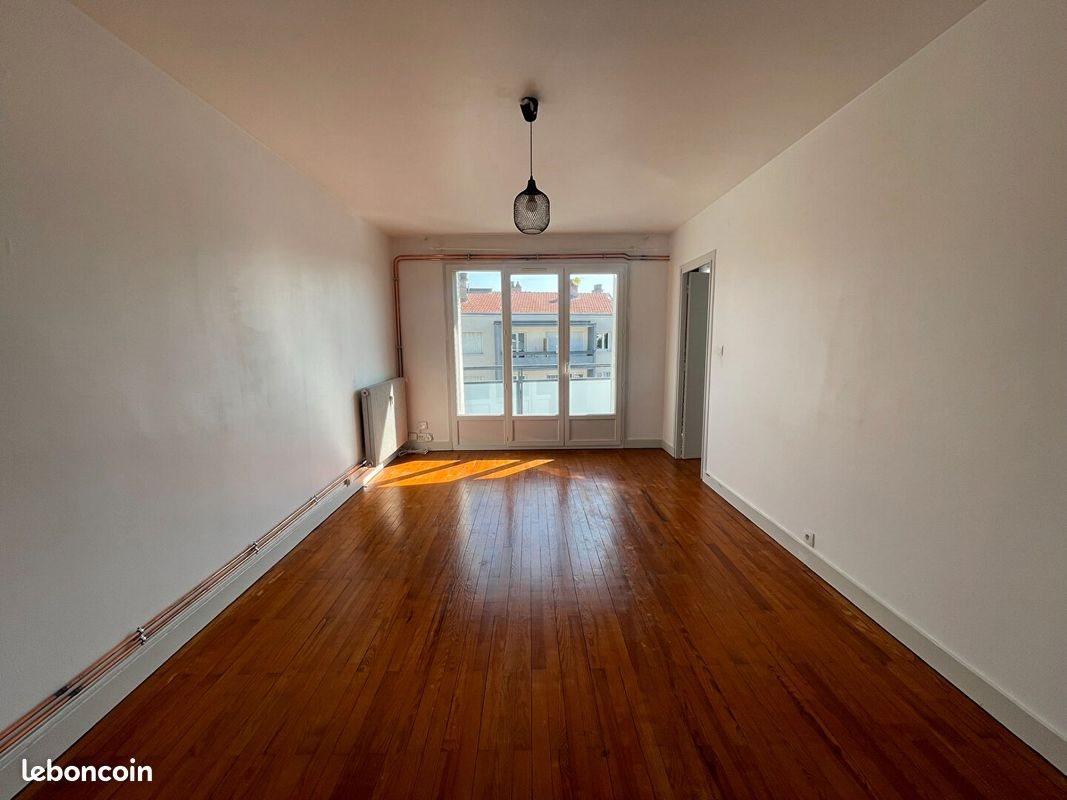 Appartement à louer, 49m², Clermont-Ferrand