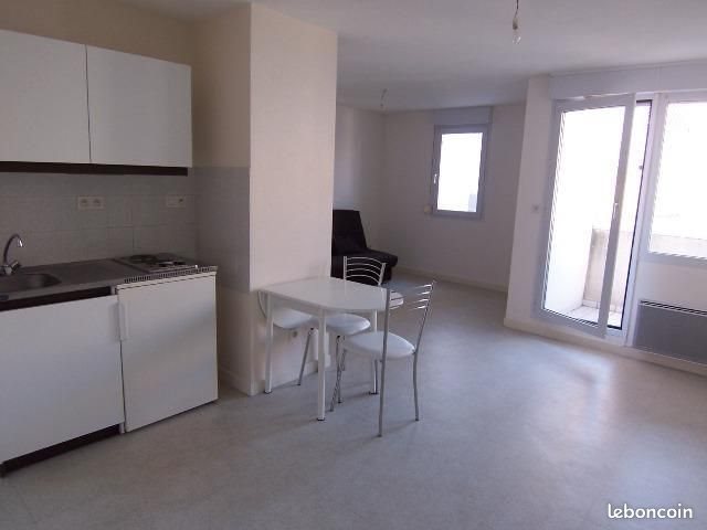 Appartement à louer, 27m², Clermont-Ferrand