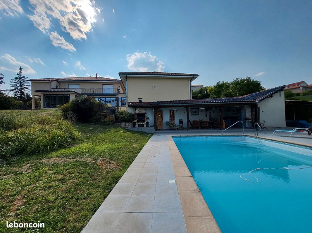 Maison à vendre, 416m², Châteaugay