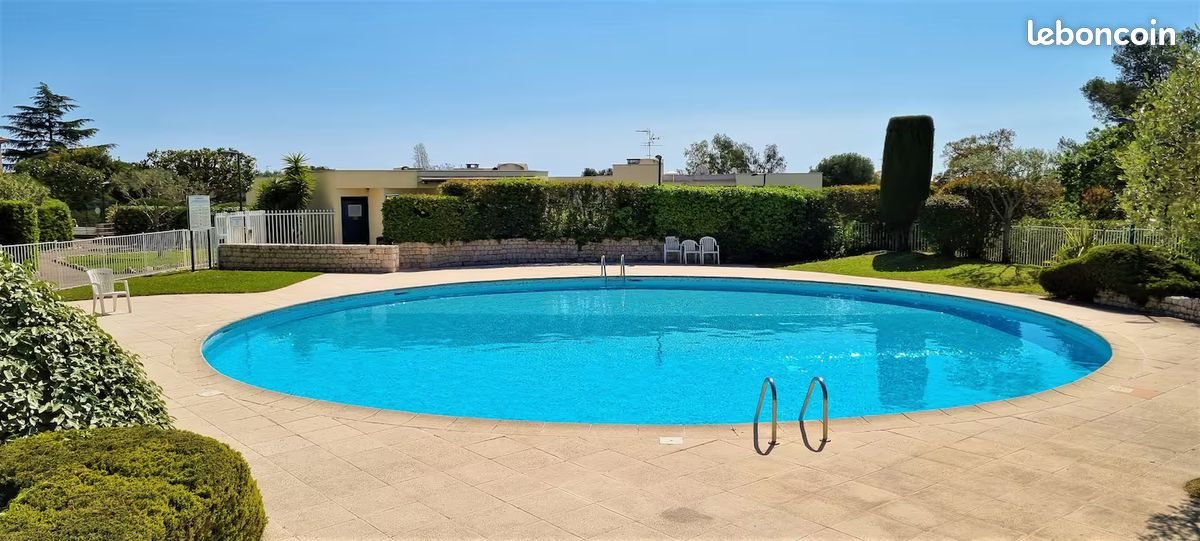 Appartement à louer, 18m², Villeneuve-Loubet