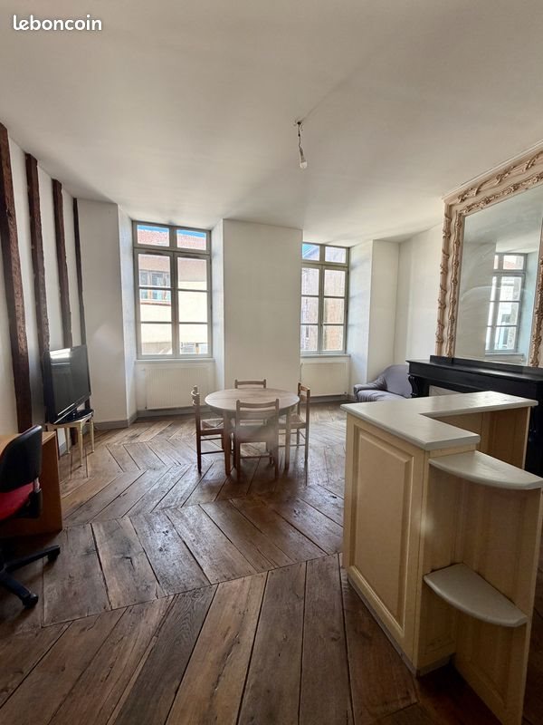 Appartement à louer, 41m², Villefranche-de-Rouergue