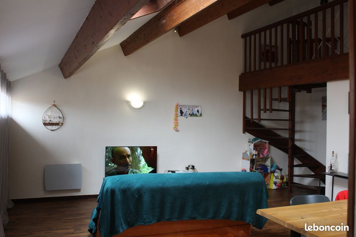 Appartement à louer, 60m², Villefranche-de-Rouergue