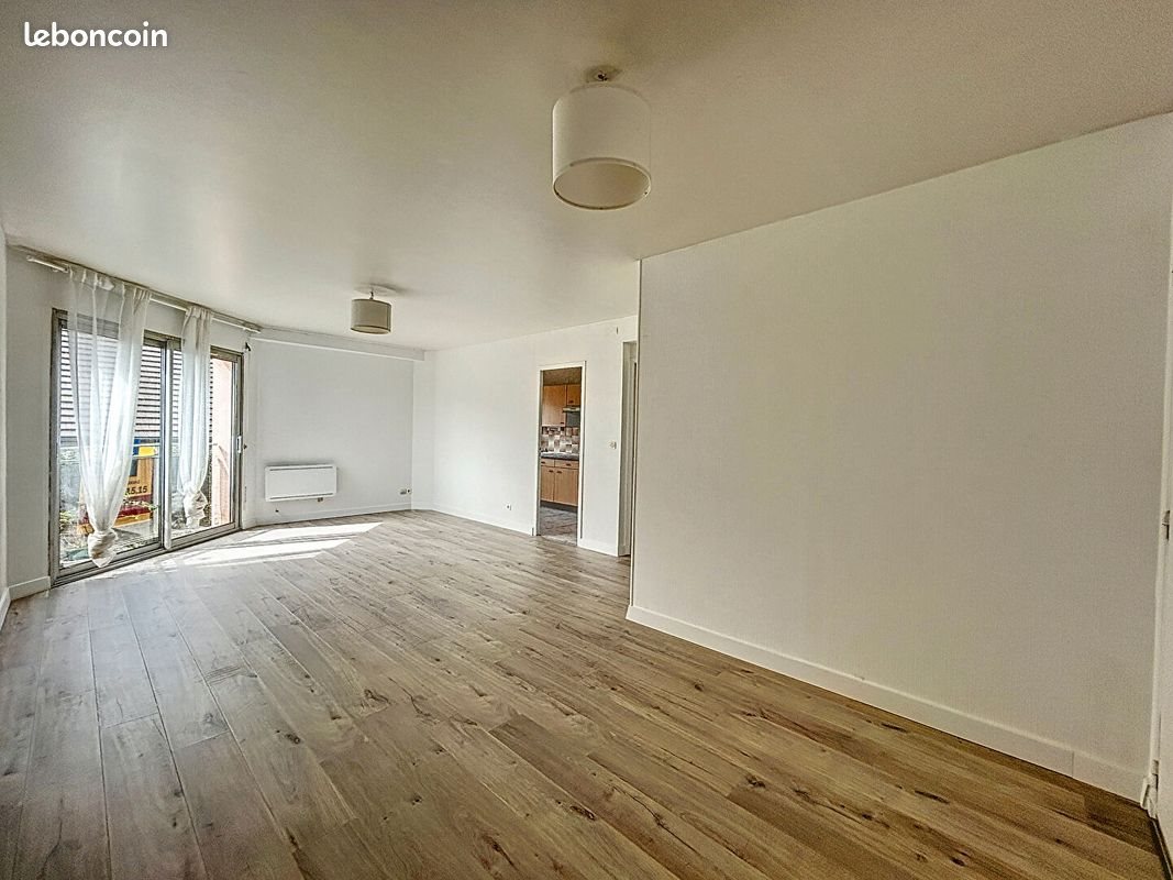 Appartement à louer, 65m², Franqueville-Saint-Pierre