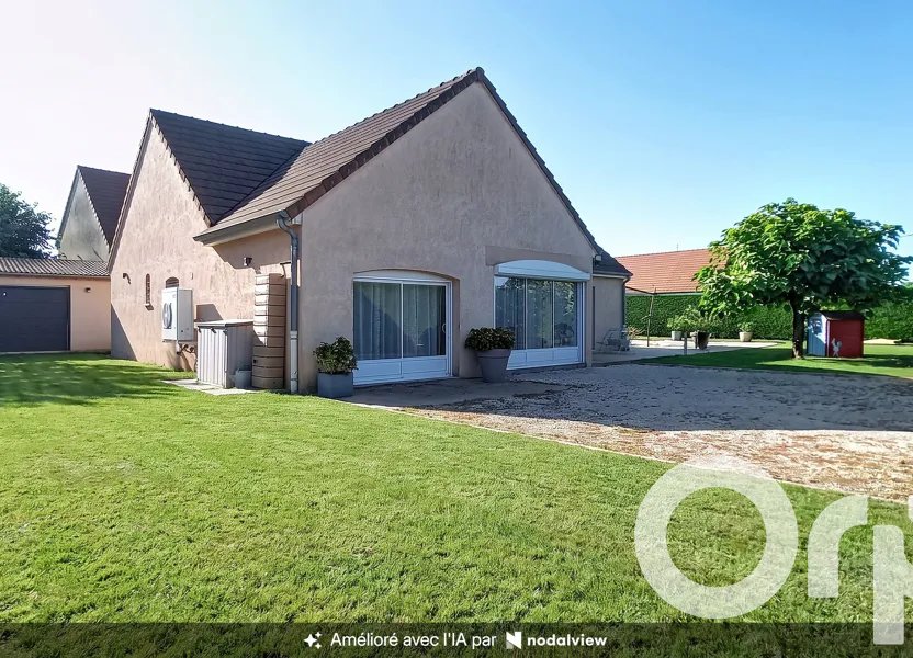 Maison à vendre, 125m², Sassenay