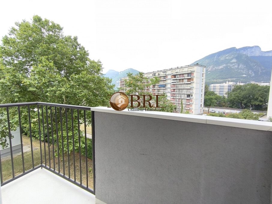 Appartement à louer, 40m², Saint-Egrève