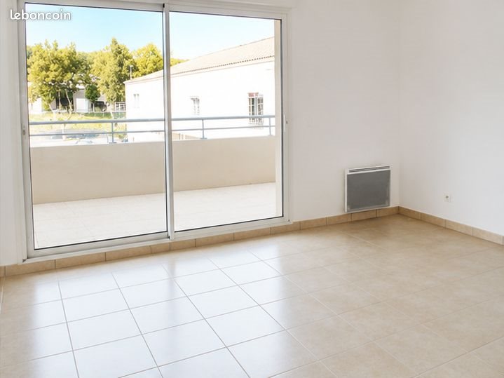 Appartement à louer, 42m², Venelles