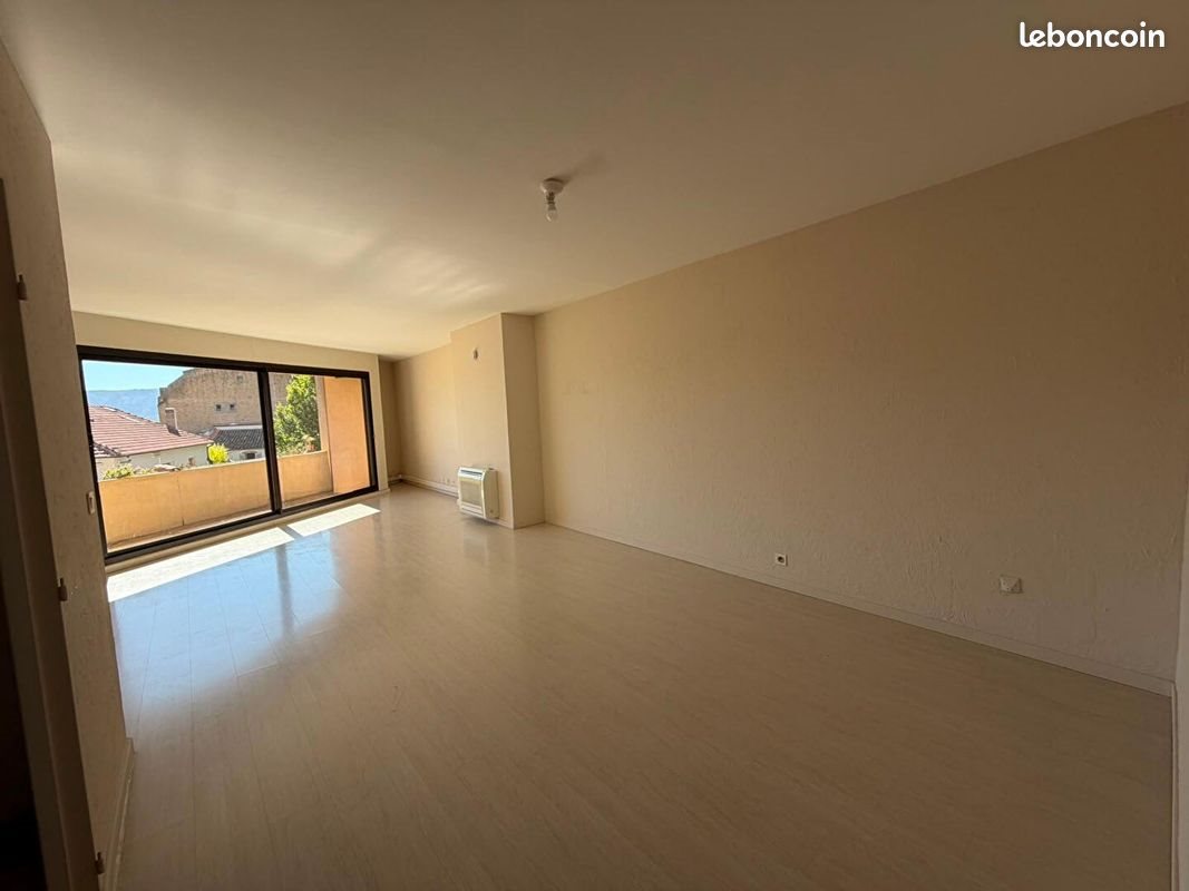 Appartement à louer, 85m², Cavaillon