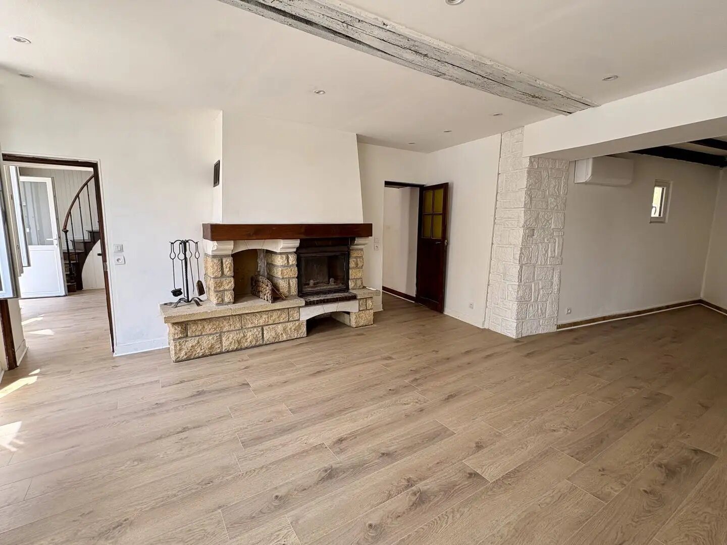 Maison à vendre, 114m², Boynes