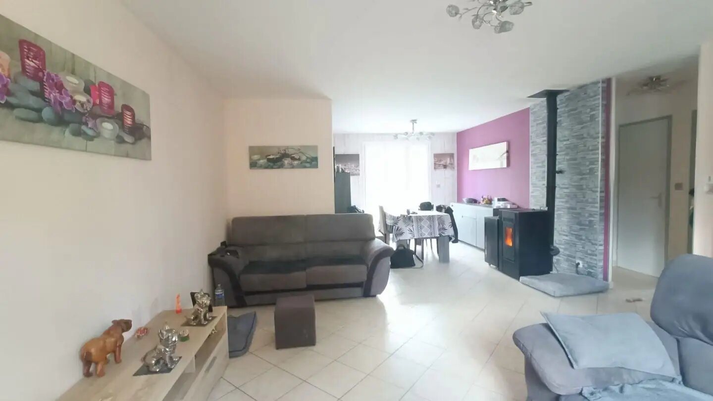 Maison à vendre, 74m², Bouzy-la-Forêt