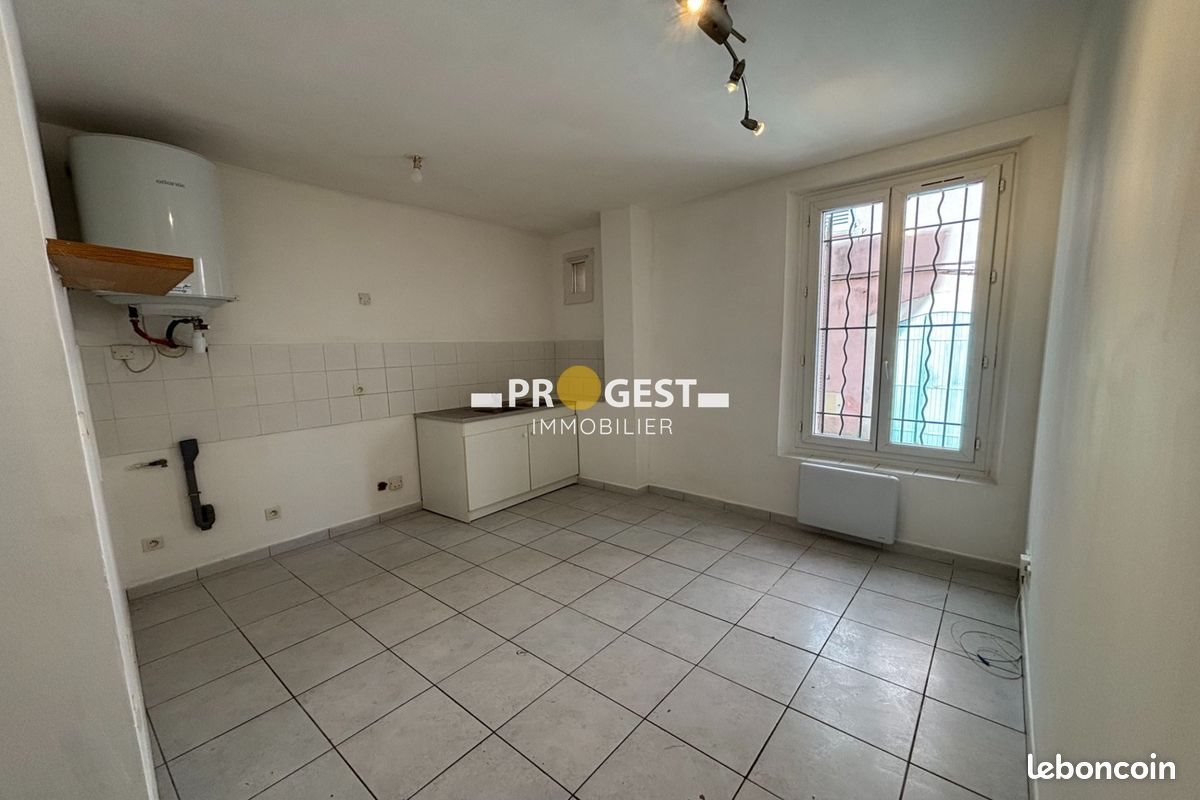 Appartement à louer, 26m², Aubagne