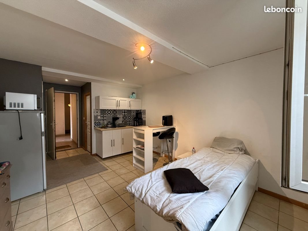 Appartement à louer, 24m², Mâcon