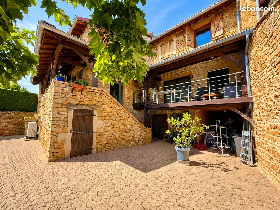 Maison à vendre, 155m², Charnay-lès-Mâcon