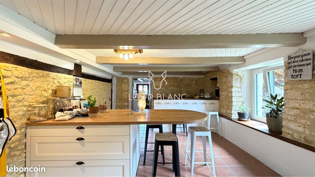 Appartement à louer, 150m², Dorans