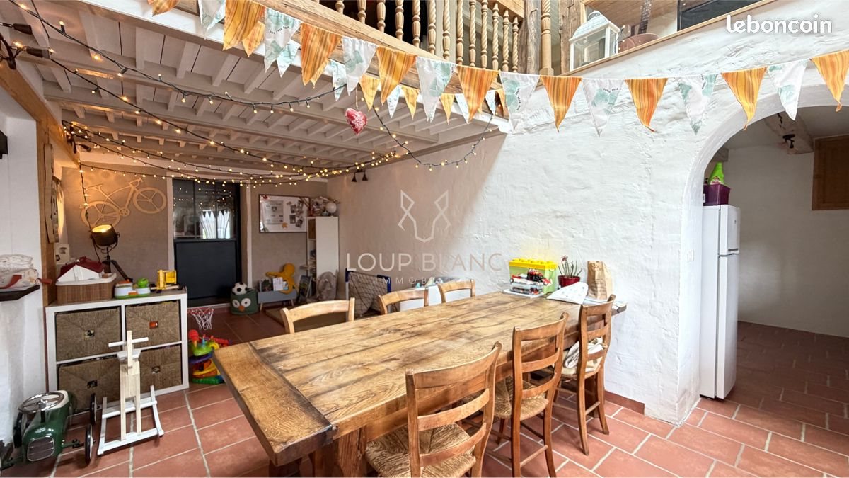 Appartement à louer, 150m², Dorans