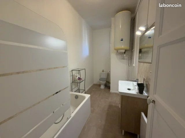 Appartement à louer, 48m², Bastia