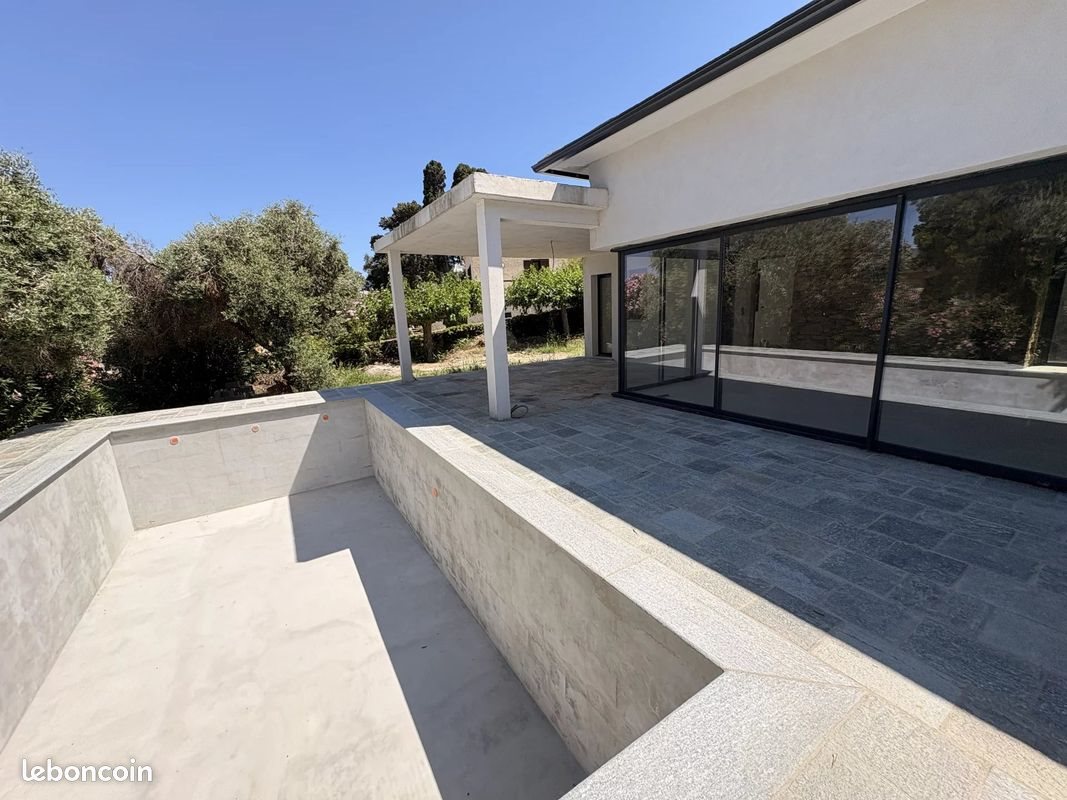 Maison à vendre, 194m², Brando