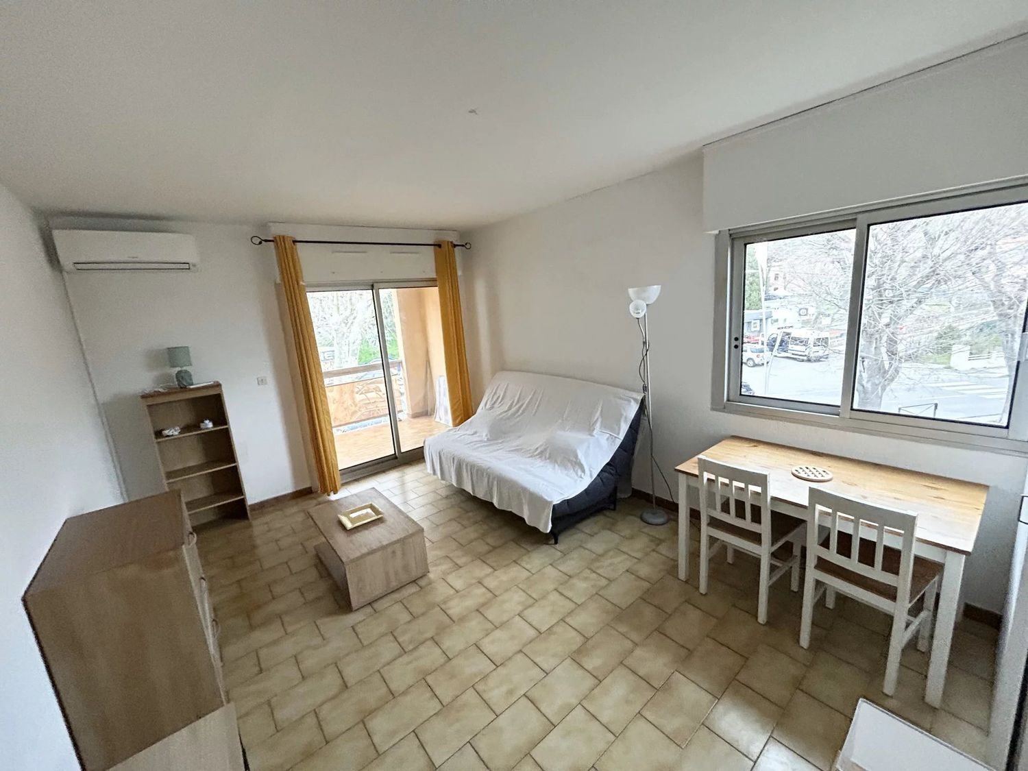 Appartement à louer, 29m², San-Martino-di-Lota