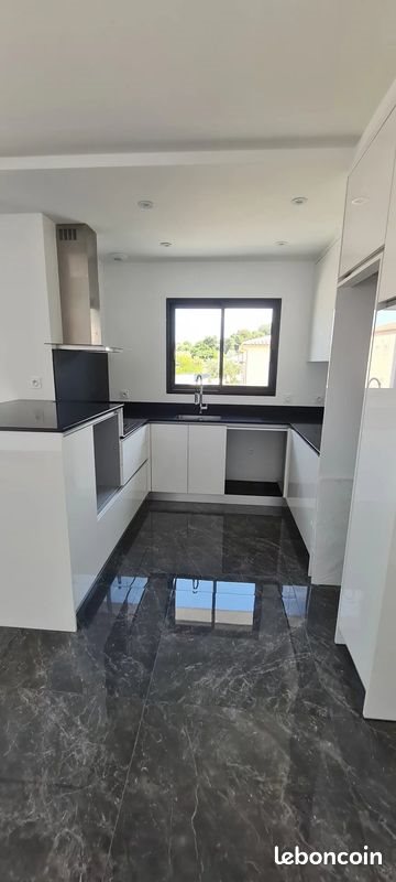 Maison à louer, 94m², Borgo