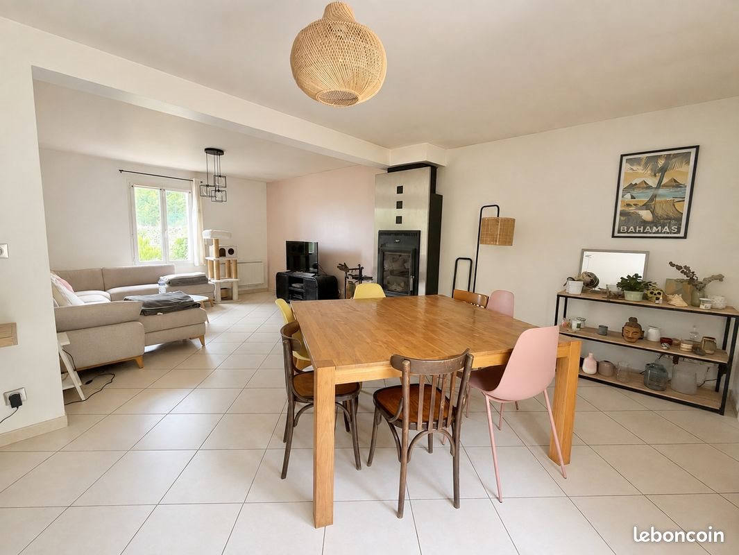 Maison à vendre, 100m², Mogneville