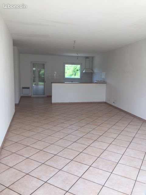 Maison à louer, 89m², Arles