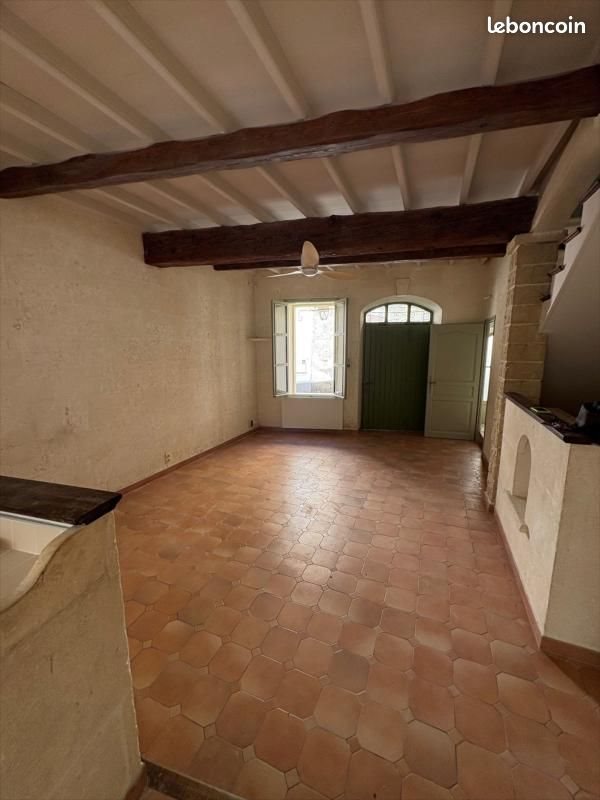 Maison à louer, 112m², Arles