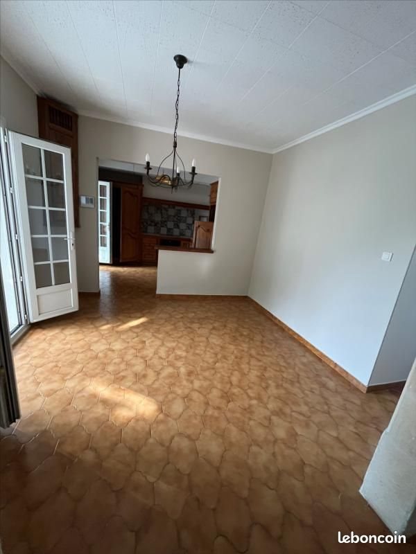 Maison à louer, 79m², Arles