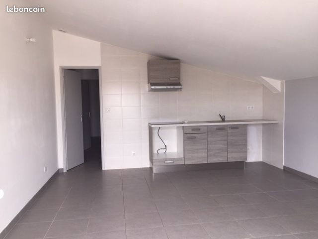 Appartement à louer, 45m², Arles