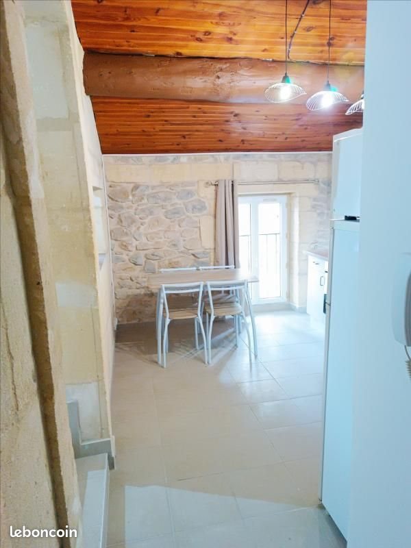 Appartement à louer, 27m², Arles