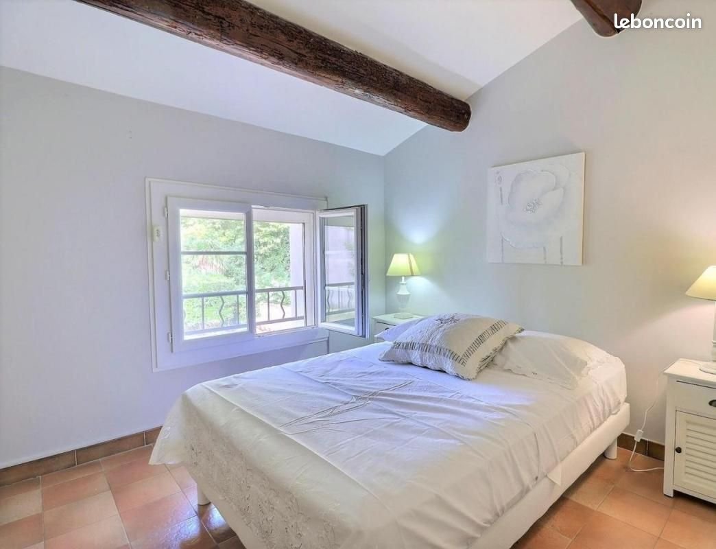 Maison à louer, 150m², Arles