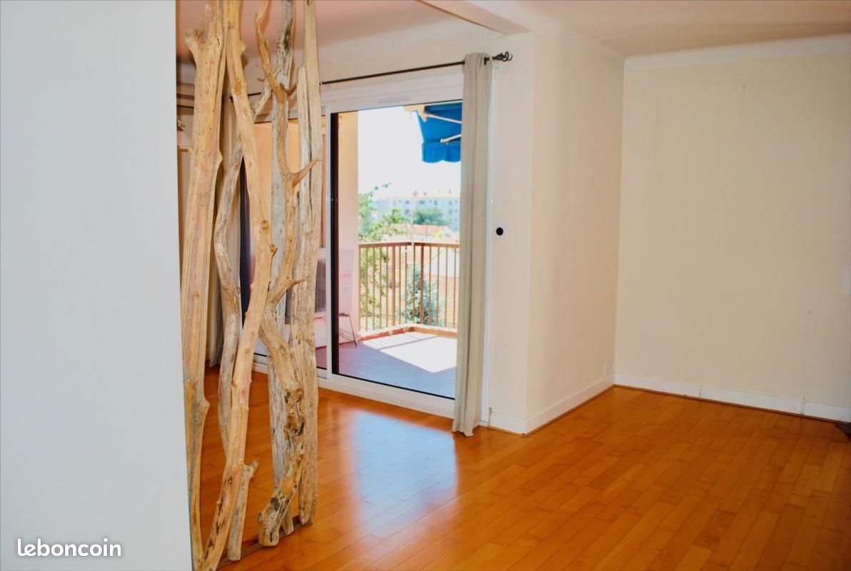 Appartement à louer, 109m², Arles