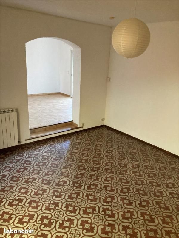 Maison à louer, 107m², Arles