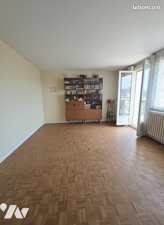 Maison à vendre, 105m², Neuillé-le-Lierre