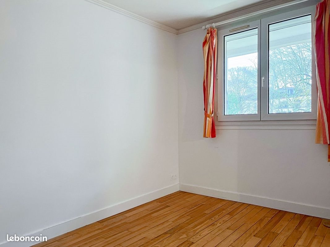 Appartement à louer, 57m², Chaville
