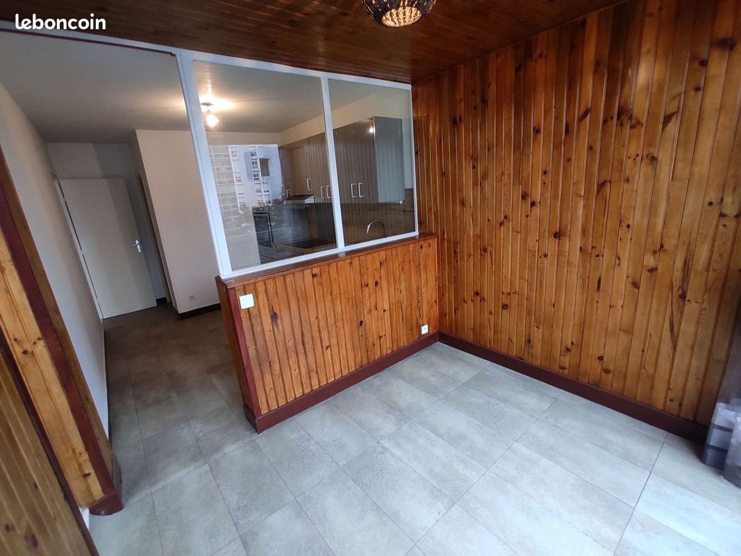 Appartement à louer, 65m², Créteil