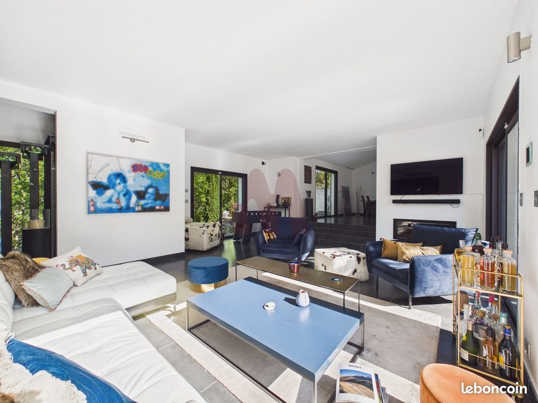 Maison à vendre, 236m², Rochefort-du-Gard