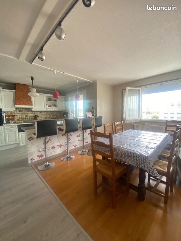Appartement à louer, 84m², Lyon 8ème