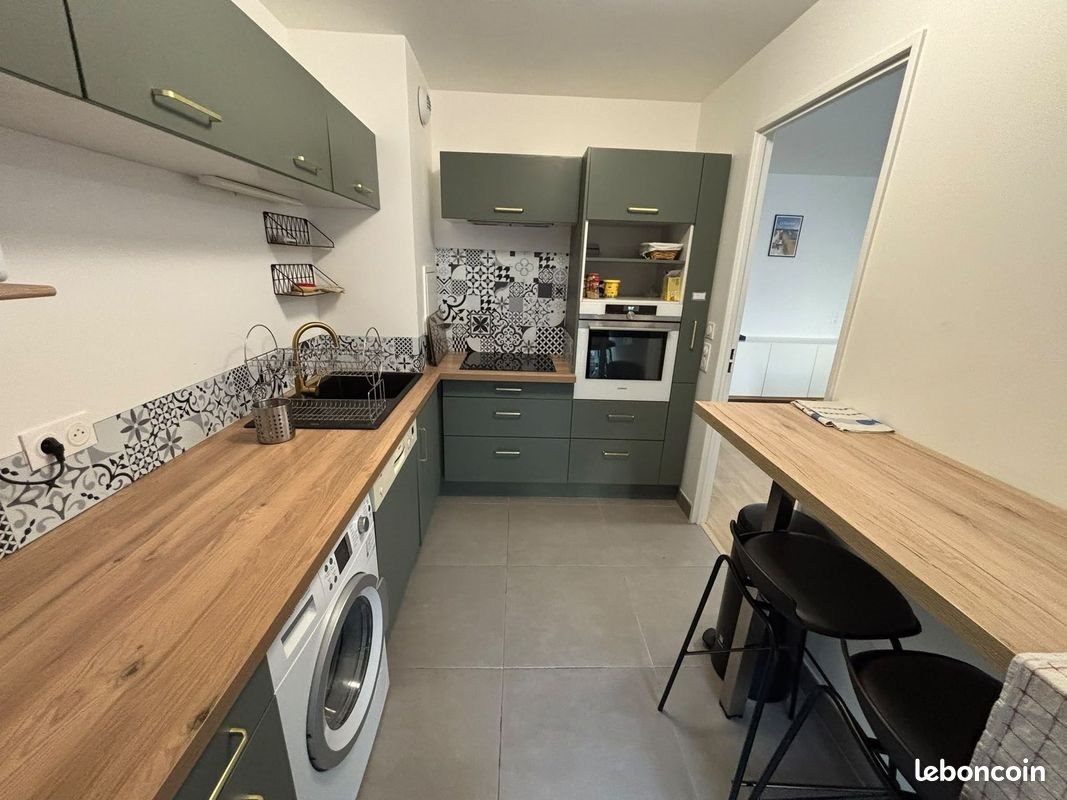 Appartement à louer, 79m², Nanterre